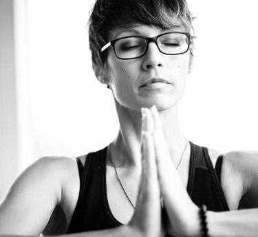 Read more about the article Interview mit Katharina Leinwetter, KOLIBRI-Yoga